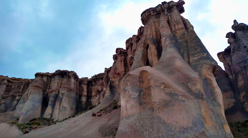 Formaciones rocosas cerca a Choqolaqa