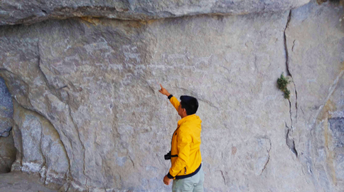 Paintings in sumbay cave